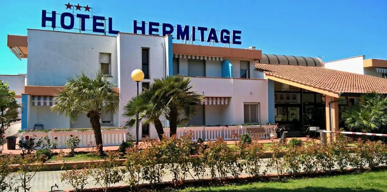 Hotel Riva Etrusca Marina Di Bibbona
