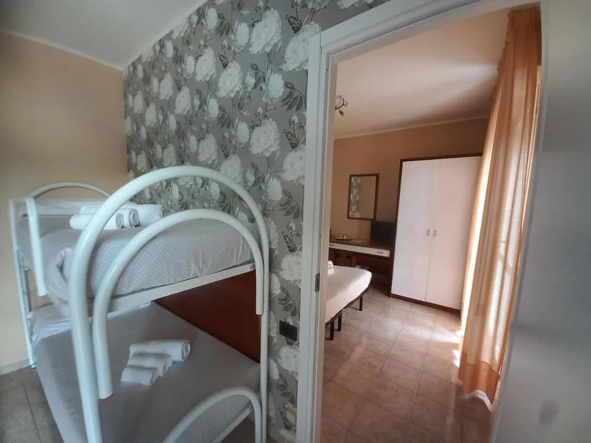 Hotel Riva Etrusca Marina Di Bibbona