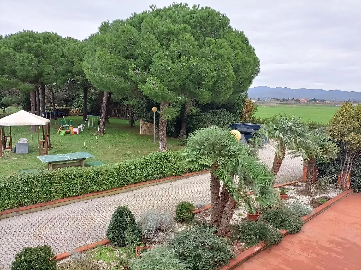 Hotel Riva Etrusca مارينا دي بيبونا