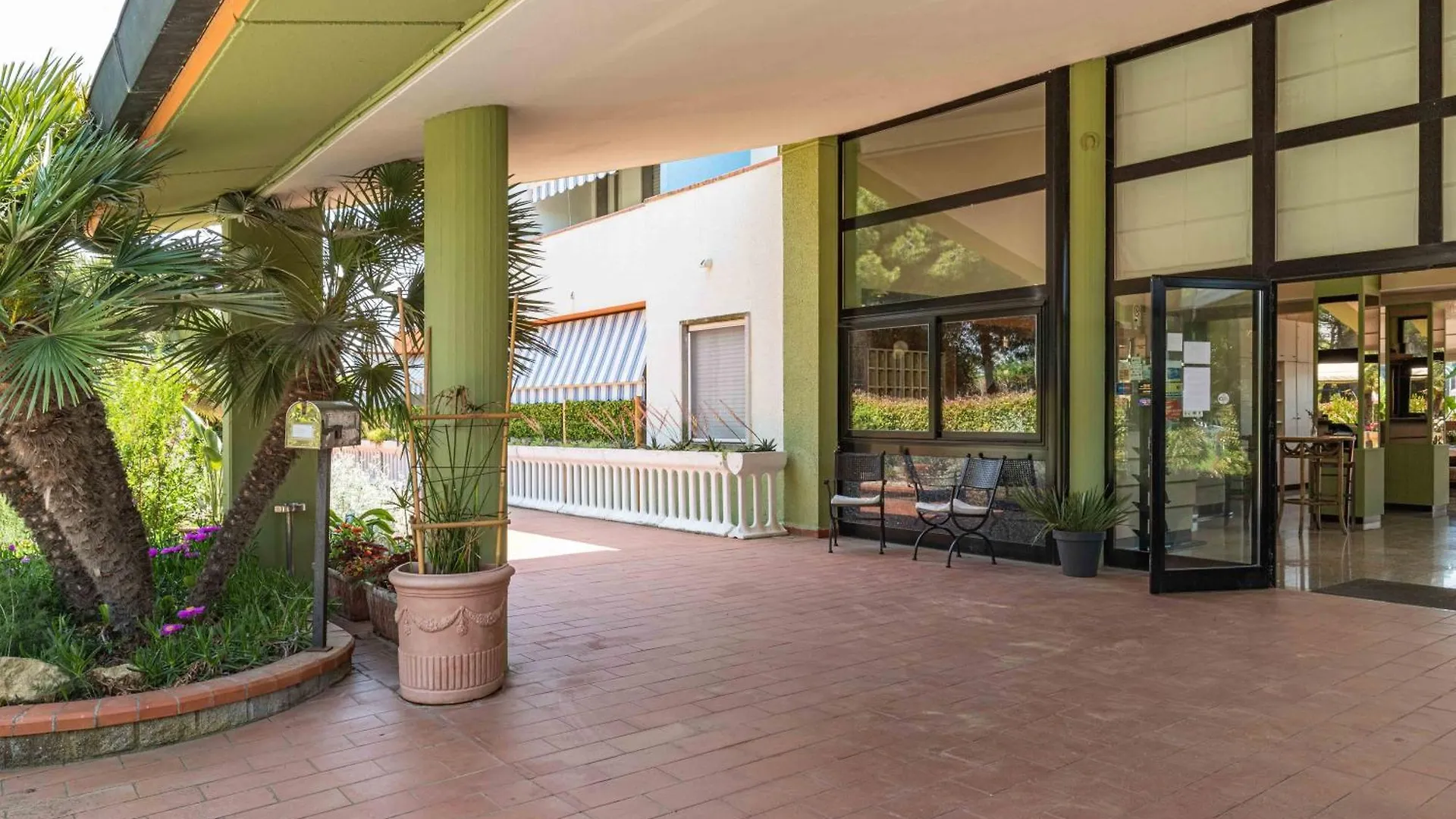 Hotel Riva Etrusca مارينا دي بيبونا 3*,  إيطاليا