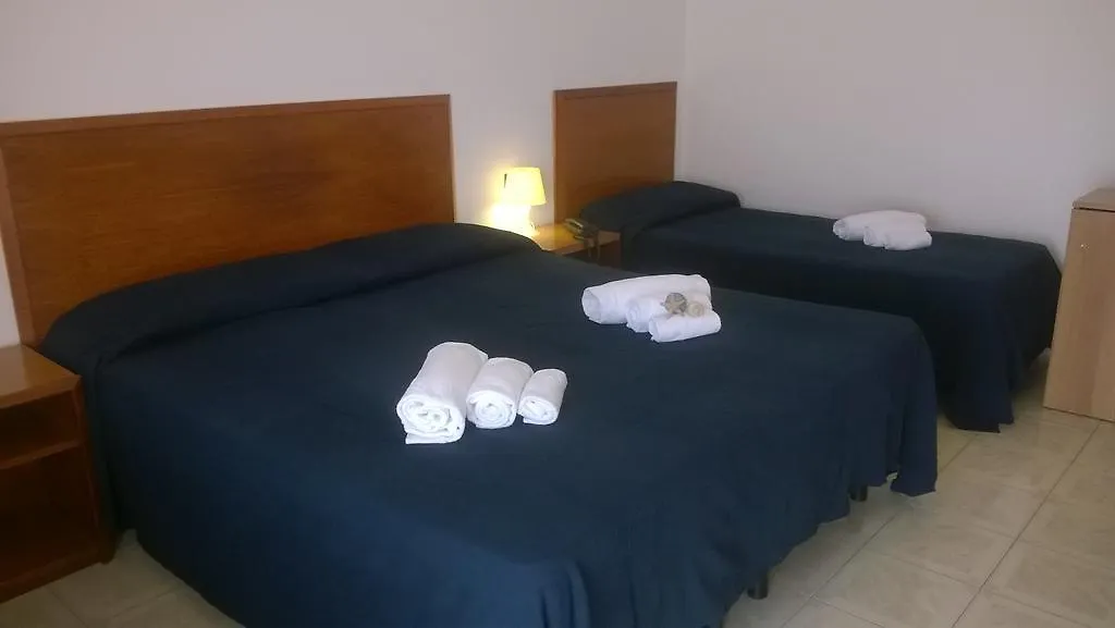 Hotel Riva Etrusca مارينا دي بيبونا 3*,  إيطاليا