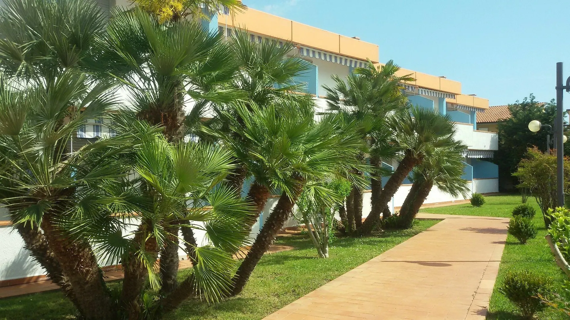 Hotel Riva Etrusca مارينا دي بيبونا